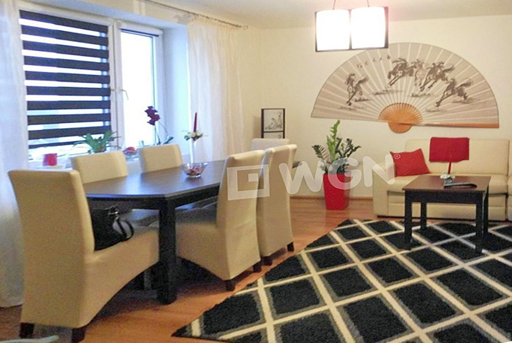 salon w stylu japońskim w ekskluzywnym apartamencie do sprzedaży w Częstochowie