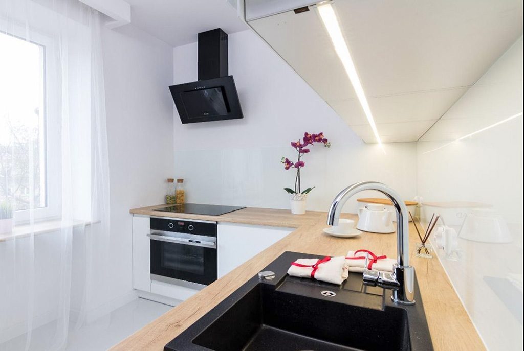nowoczesna kuchnia w ekskluzywnym apartamencie do sprzedaży w Krakowie