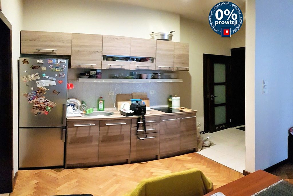 nowoczesny aneks kuchenny w luksusowym apartamencie do sprzedaży w Krakowie