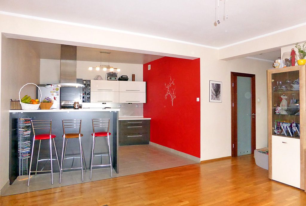 nowoczesne wnętrze ekskluzywnego apartamentu do sprzedaży na Mazurach