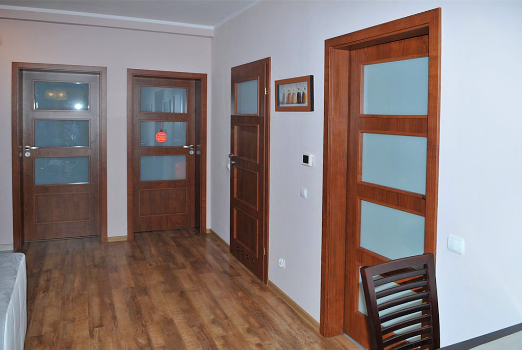 widok na przedpokój w luksusowym apartamencie w Szczecinie na sprzedaż
