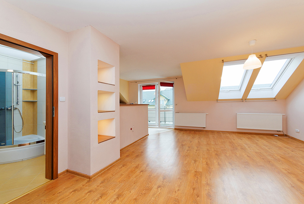 nowoczesny, duży salon w luksusowym apartamencie w Tarnowie na sprzedaż