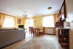 eleganckie wnętrze luksusowego apartamentu do sprzedaży w okolicach Szczecina