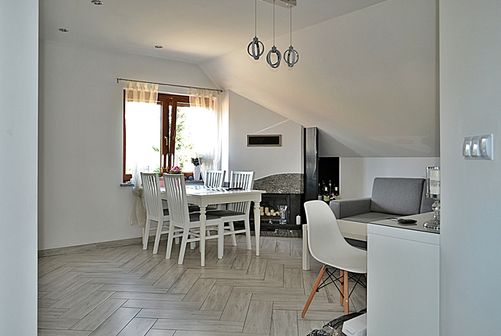 wytworne wnętrze ekskluzywnego apartamentu do wynajęcia w Bolesławcu