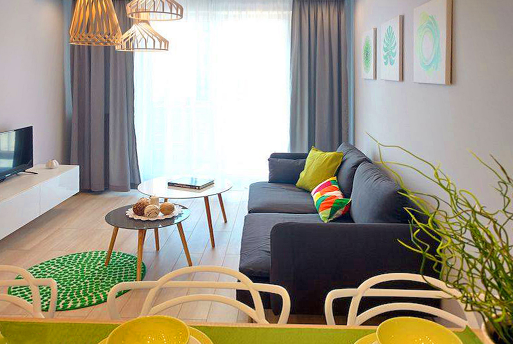 fragment salonu w luksusowym apartamencie do wynajmu w Katowicach
