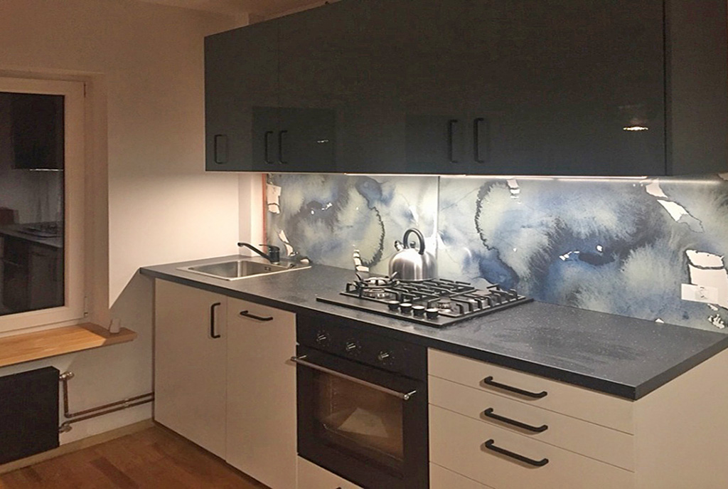 nowoczesna kuchnia w ekskluzywnym apartamencie w Katowicach na sprzedaż