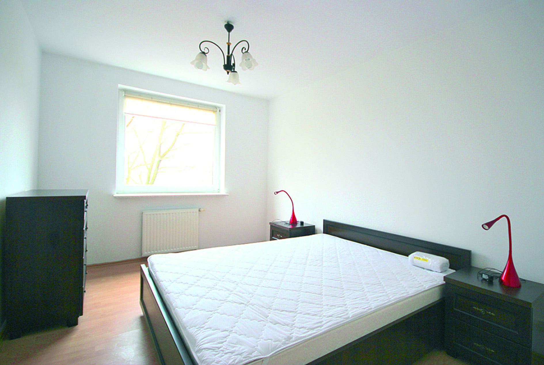 zaciszna, prywatna sypialnia w luksusowym apartamencie w Szczecinie na wynajem