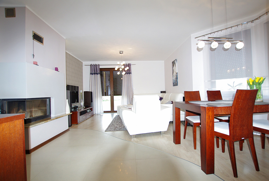 wytworne wnętrze ekskluzywnej willi do sprzedaży w okolicach Legnicy