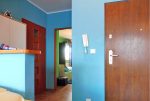 komfortowy przedpokój w ekskluzywnym apartamencie na Mazurach na sprzedaż