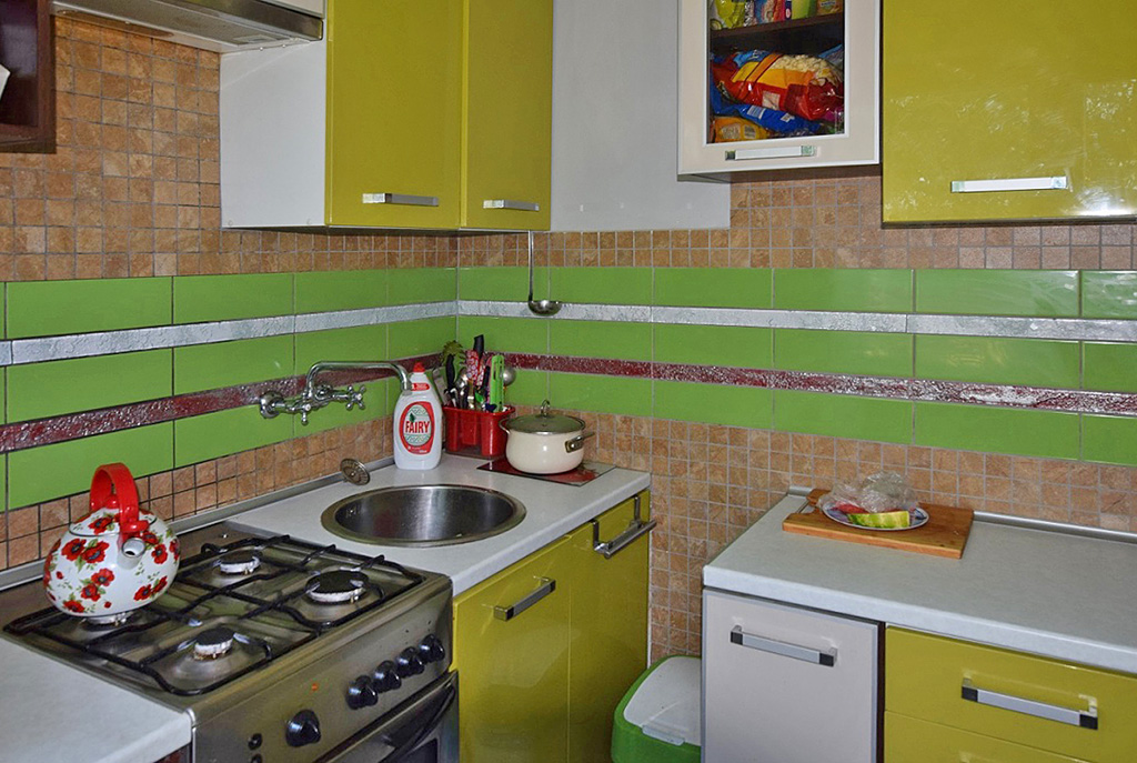 umeblowana i wyposażona kuchnia w luksusowym apartamencie do sprzedaży w Białymstoku