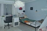 na zdjęciu pokój dziecinny w ekskluzywnym apartamencie w Kaliszu na sprzedaż