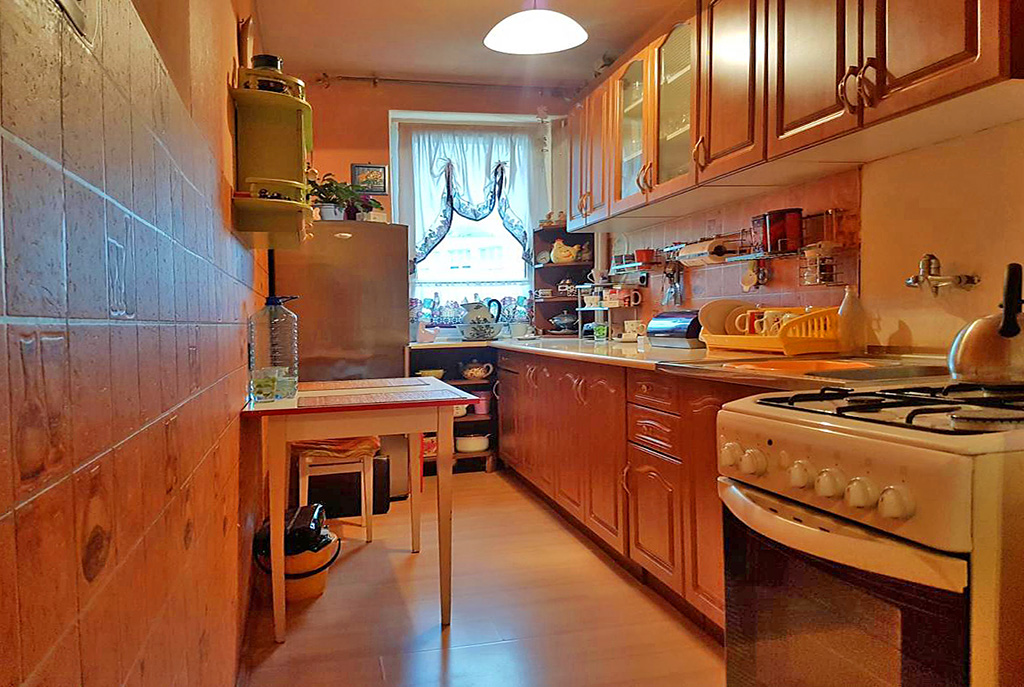stylowo umeblowana i urządzona kuchnia w luksusowym apartamencie w Tczewie do sprzedaży
