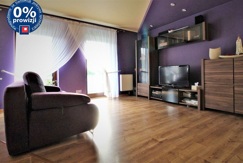 nowoczesny salon w luksusowym apartamencie do sprzedaży w okolicach Krakowa