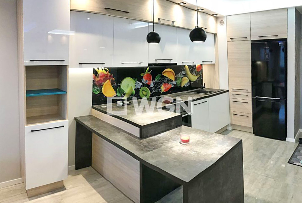 nowoczesny aneks kuchenny w ekskluzywnym apartamencie do wynajęcia w Szczecinie