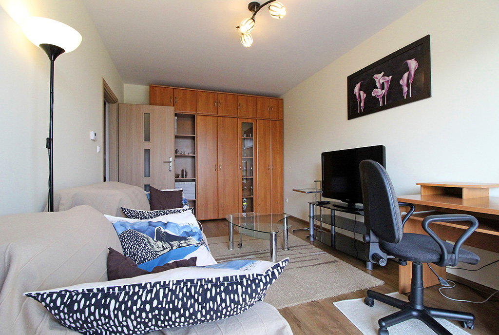 stylowe wnętrze urządzone z dużym smakiem w ekskluzywnym apartamencie do wynajmu w Krakowie