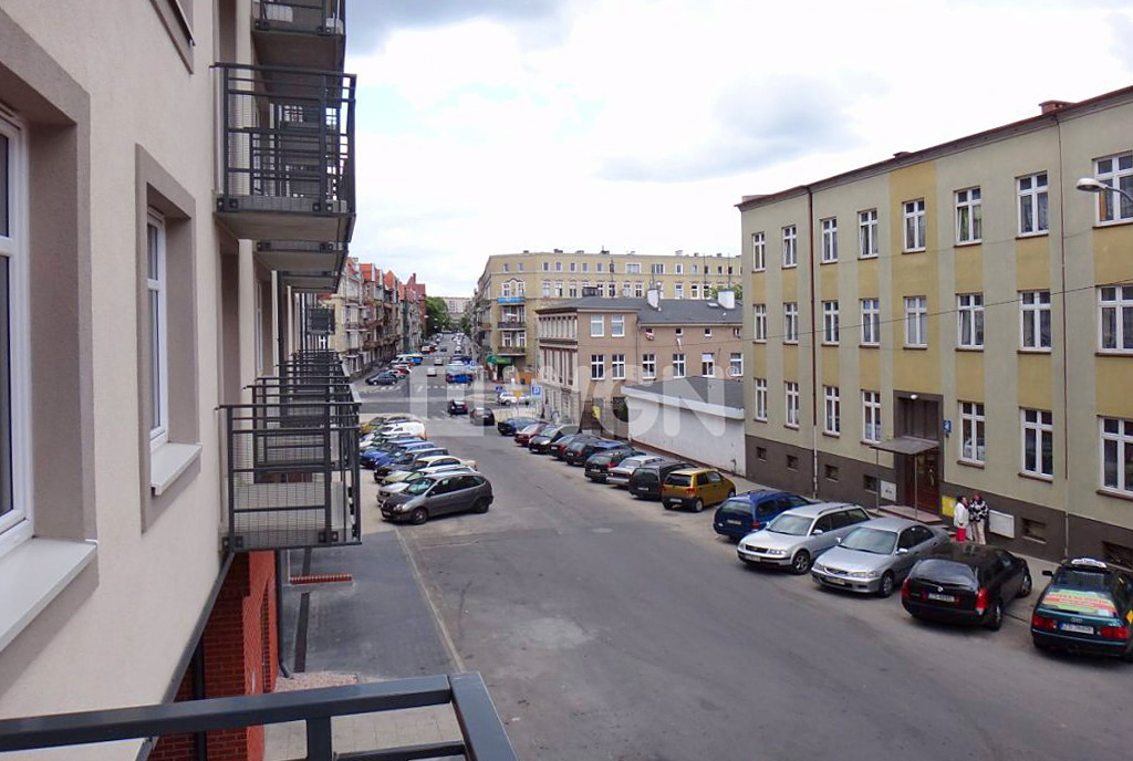 widok z okien oraz balkonu luksusowego apartamentu w Szczecinie na wynajem