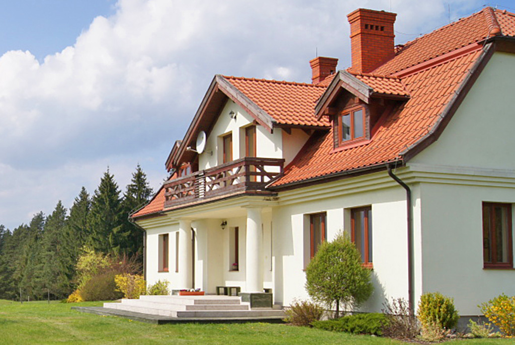 front i reprezentacyjne wejście do sprzedaży na Mazurach