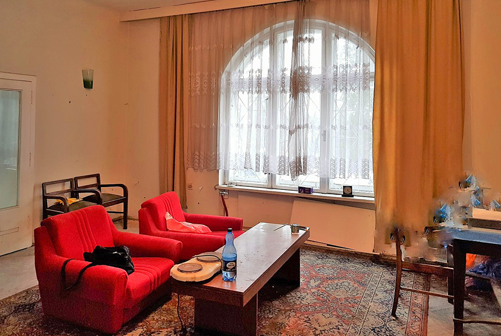 widok na salon w luksusowej willi do sprzedaży w okolicach Bielska-Białej