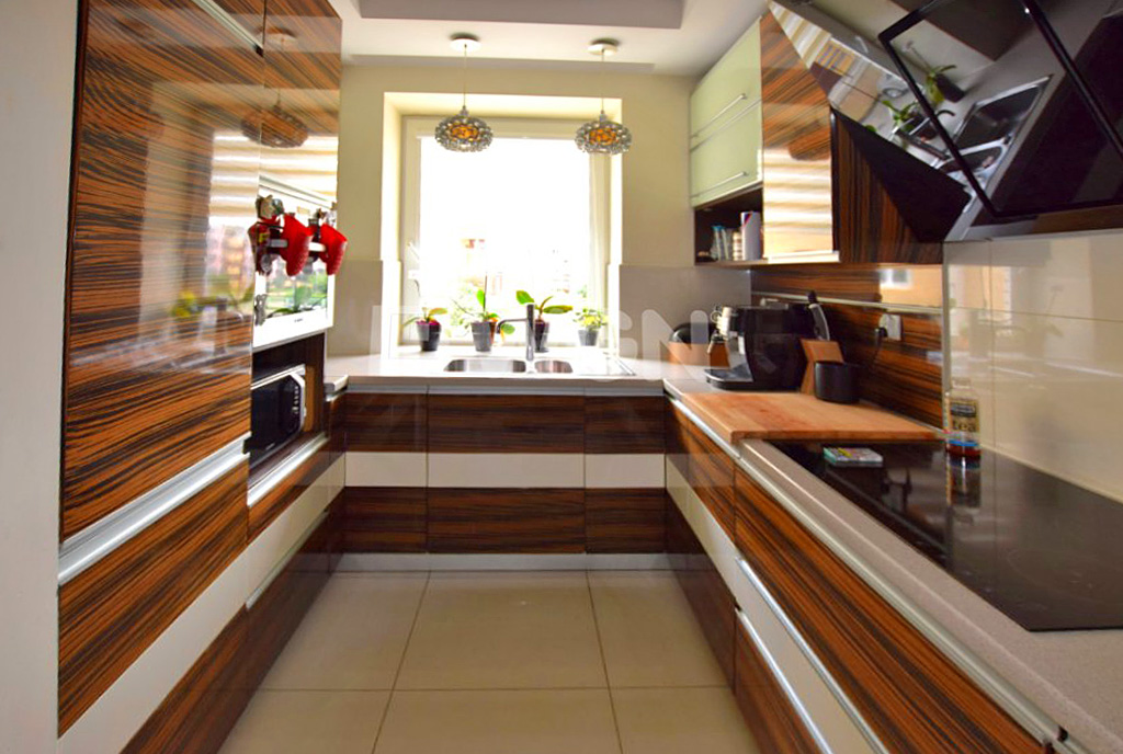 umeblowana i urządzona kuchnia w apartamencie w Białymstoku na sprzedaż