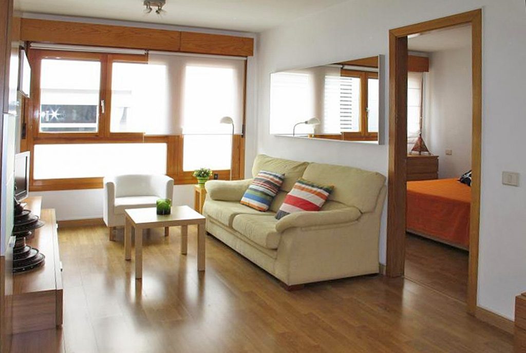 luksusowy salon w ekskluzywnym apartamencie do sprzedaży w Hiszpanii