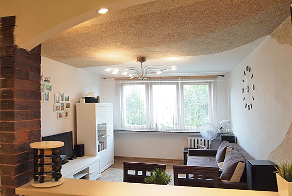 widok na luksusowy salon w ekskluzywnym apartamencie do sprzedaży w Szczecinie