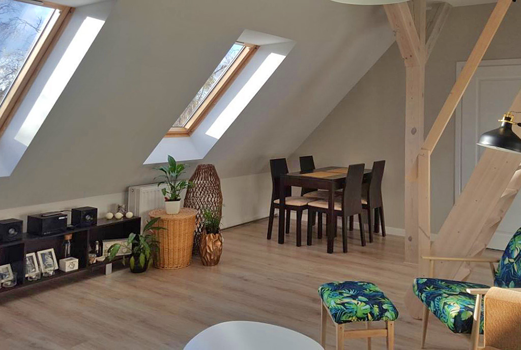 widok na salon w luksusowym apartamencie do sprzedaży w Szczecinie