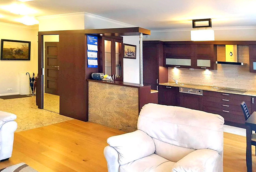 komfortowa kuchnia w ekskluzywnym apartamencie do wynajęcia w Szczecinie