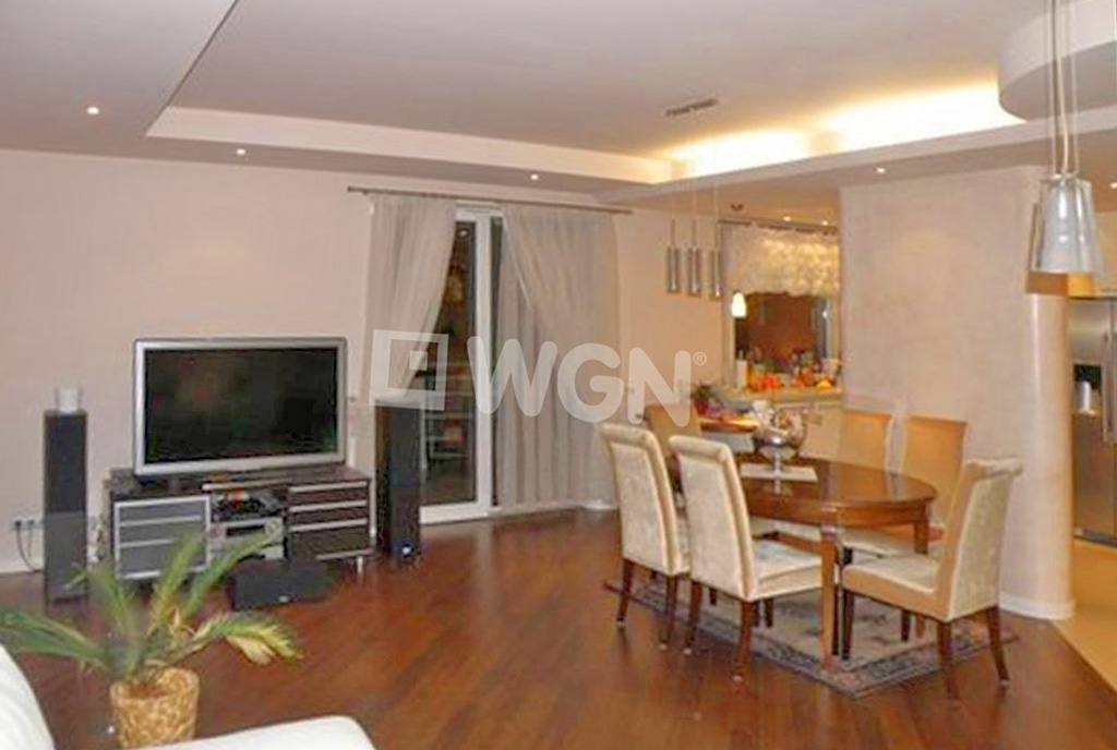 stylowo wykończony salon w ekskluzywnym apartamencie do sprzedaży w Częstochowie