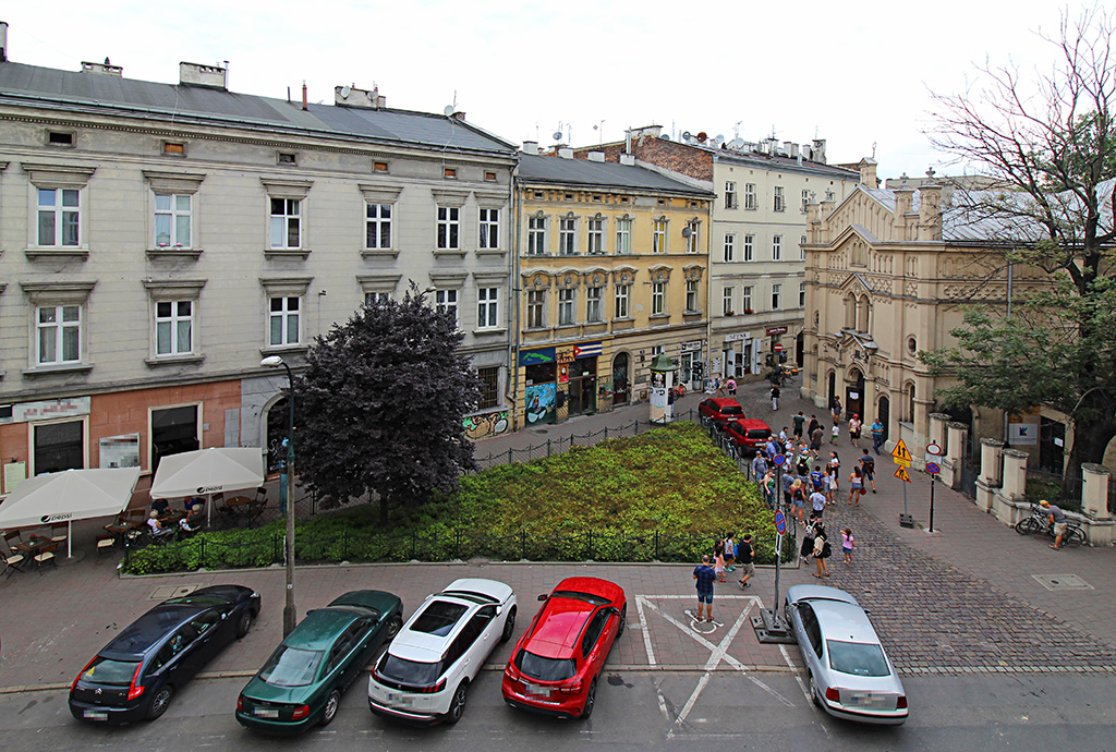 widok z okien luksusowego apartamentu w Krakowie na wynajem