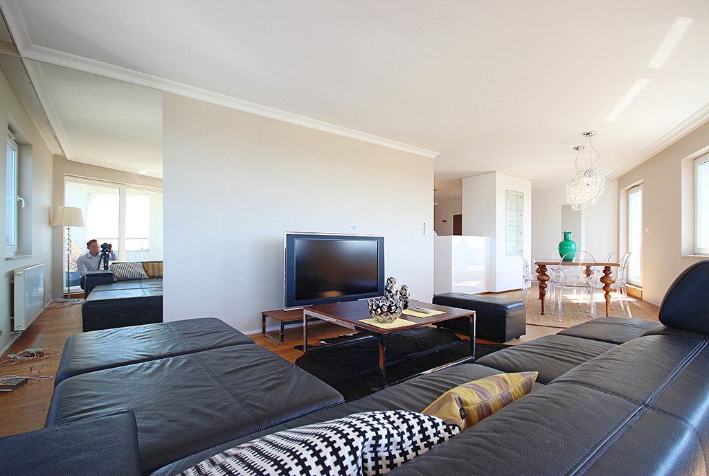 nowoczesny salon w ekskluzywnym apartamencie do wynajęcia w Szczecinie