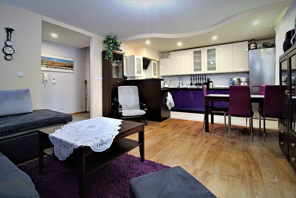 eleganckie wnętrze luksusowego apartamentu do sprzedaży w Krakowie