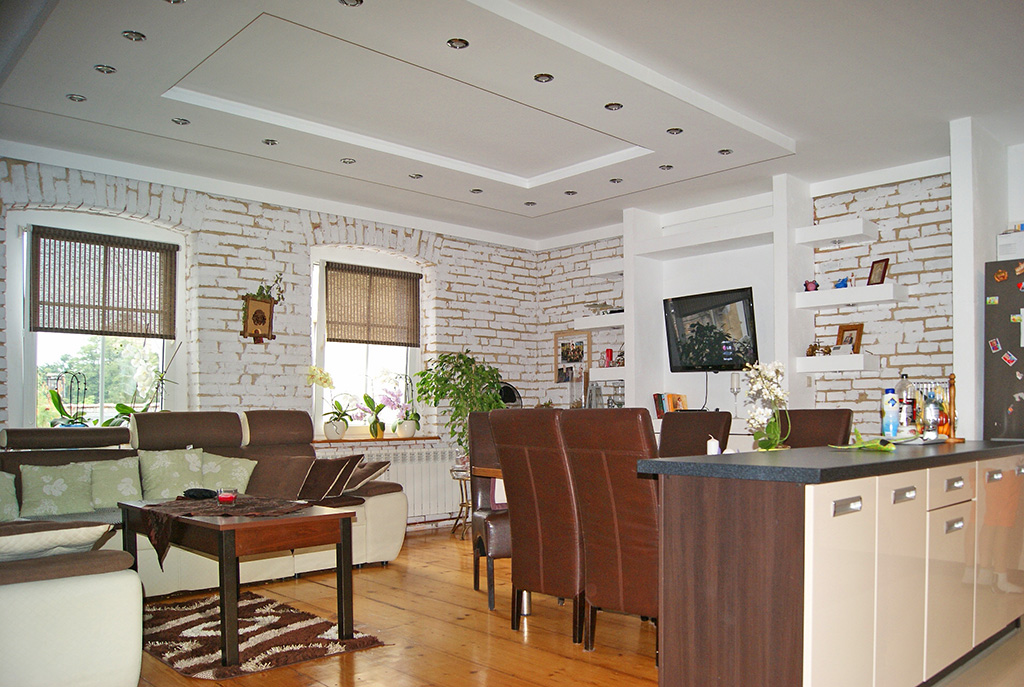 prestiżowy salon w ekskluzywnym apartamencie do sprzedaży w okolicach Żagania