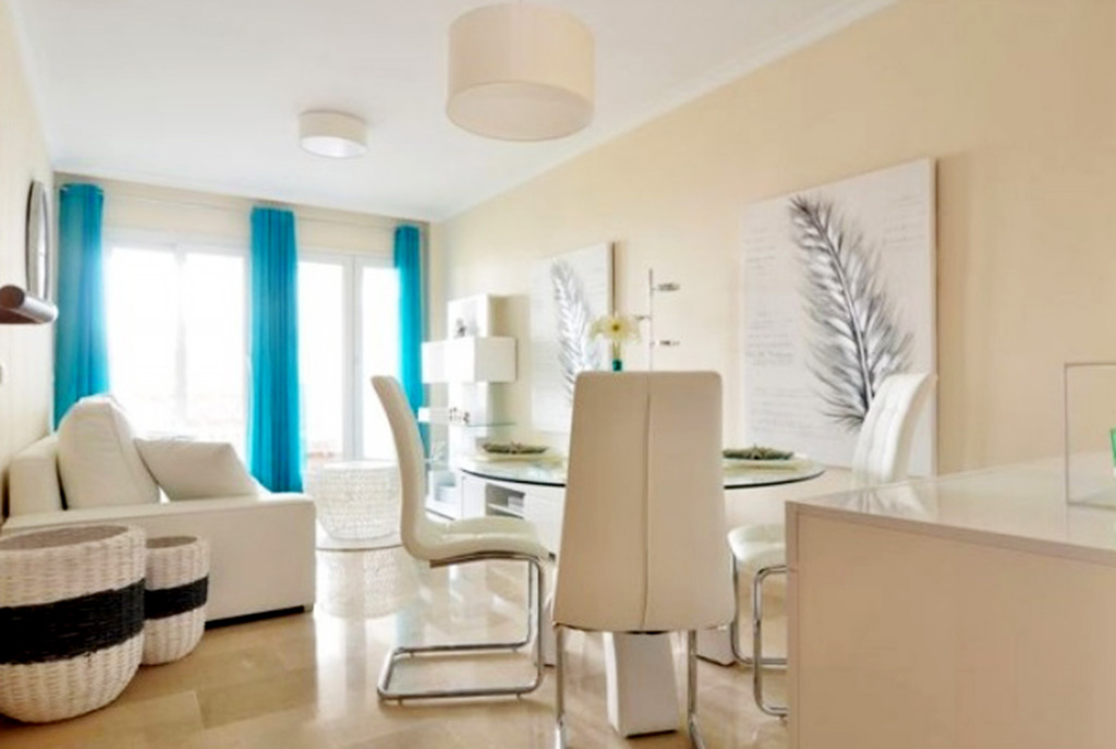 urządzony w nowoczesnym designie ekskluzywny apartament do sprzedaży w Hiszpanii (Estepona, Costa del Sol)