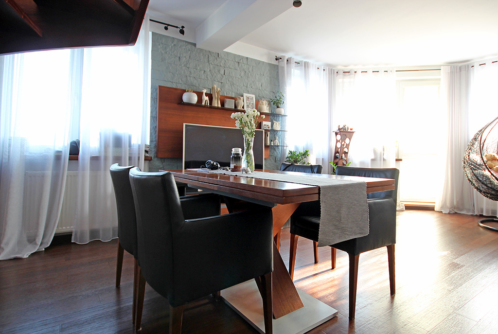 jadalnia w stylu klasycznym w ekskluzywnym apartamencie do sprzedaży w Szczecinie