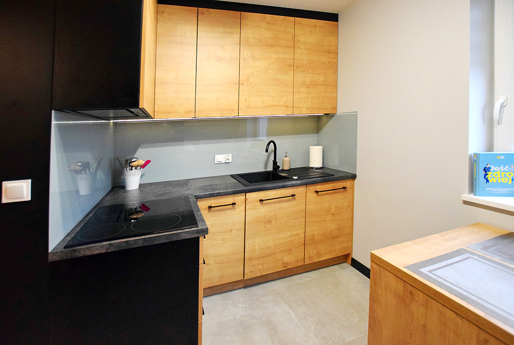 na zdjęciu fragment komfortowej kuchni w luksusowym apartamencie do sprzedaży Białystok