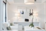 komfortowy salon w ekskluzywnym apartamencie do sprzedaży Hiszpania (Costa del Sol Estepona, Casares)