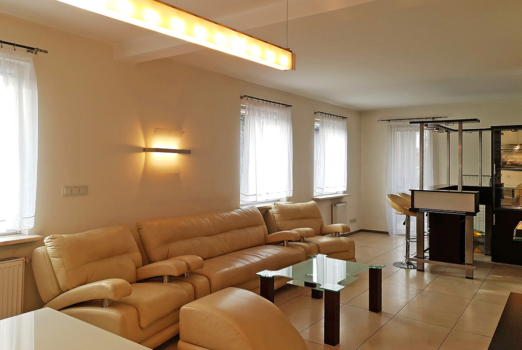 luksusowy salon w ekskluzywnym apartamencie na sprzedaż Katowice