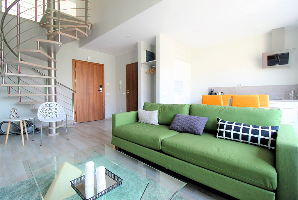 komfortowe, 2-poziomowe wnętrze ekskluzywnego apartamentu do wynajęcia Kraków