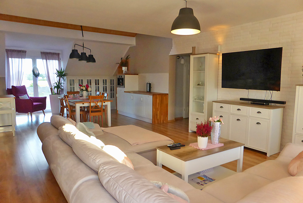 komfortowy i prestiżowy salon w luksusowej willi na sprzedaż Kwidzyn