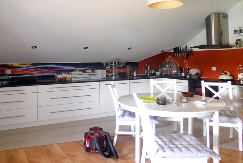 fragment kuchni w luksusowym apartamencie do sprzedaży Częstochowa