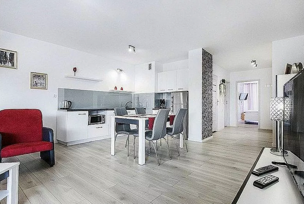komfortowy salon w ekskluzywnym apartamencie do sprzedaży Szczecin