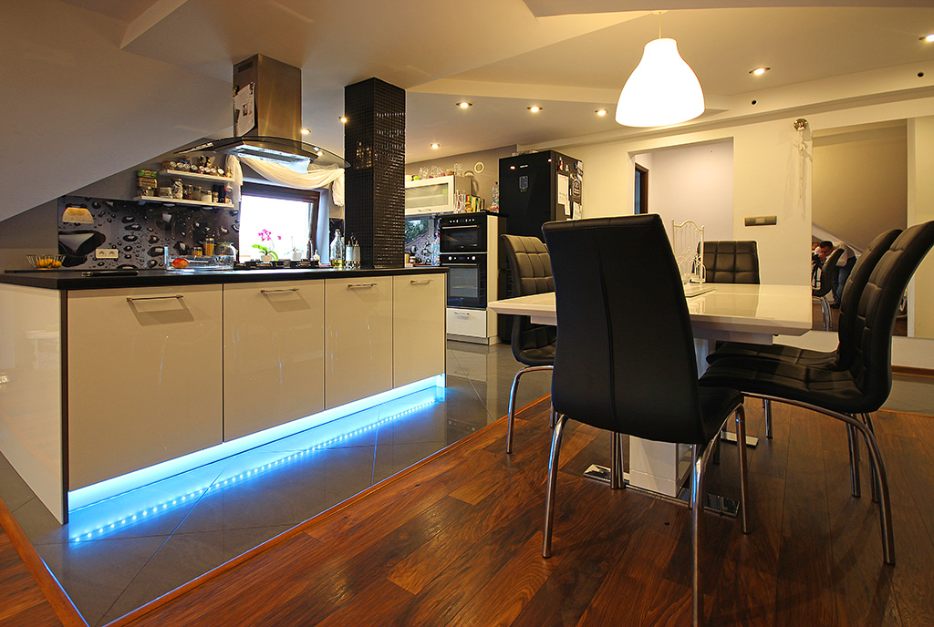 nowocześnie zaprojektowane wnętrze luksusowego apartamentu do sprzedaży Szczecin