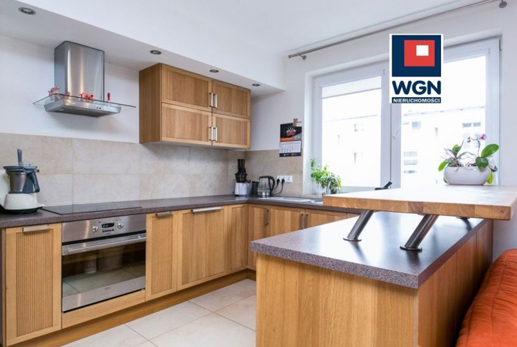 zabudowana kuchnia w ekskluzywnym apartamencie do sprzedaży Gdynia