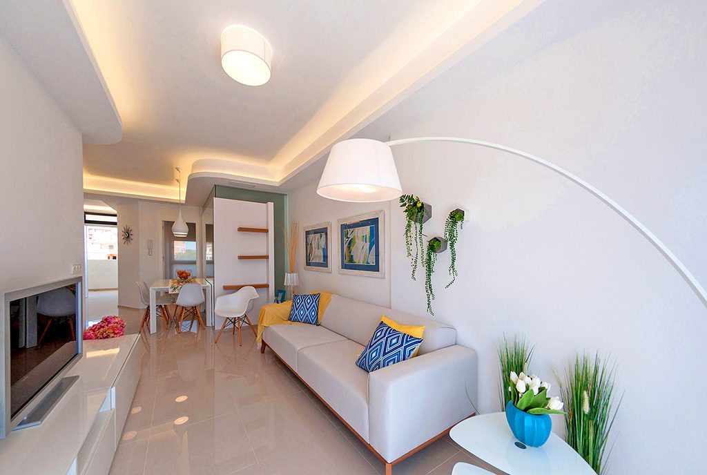 prestiżowy salon w luksusowym apartamencie na sprzedaż La Zeni (Hiszpania)
