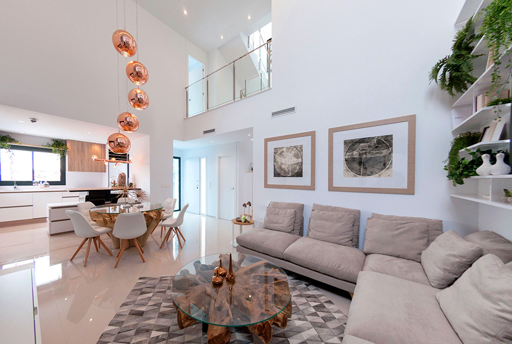 nowoczesny salon w ekskluzywnej willi do sprzedaży Hiszpania (Ciudad Quesad)