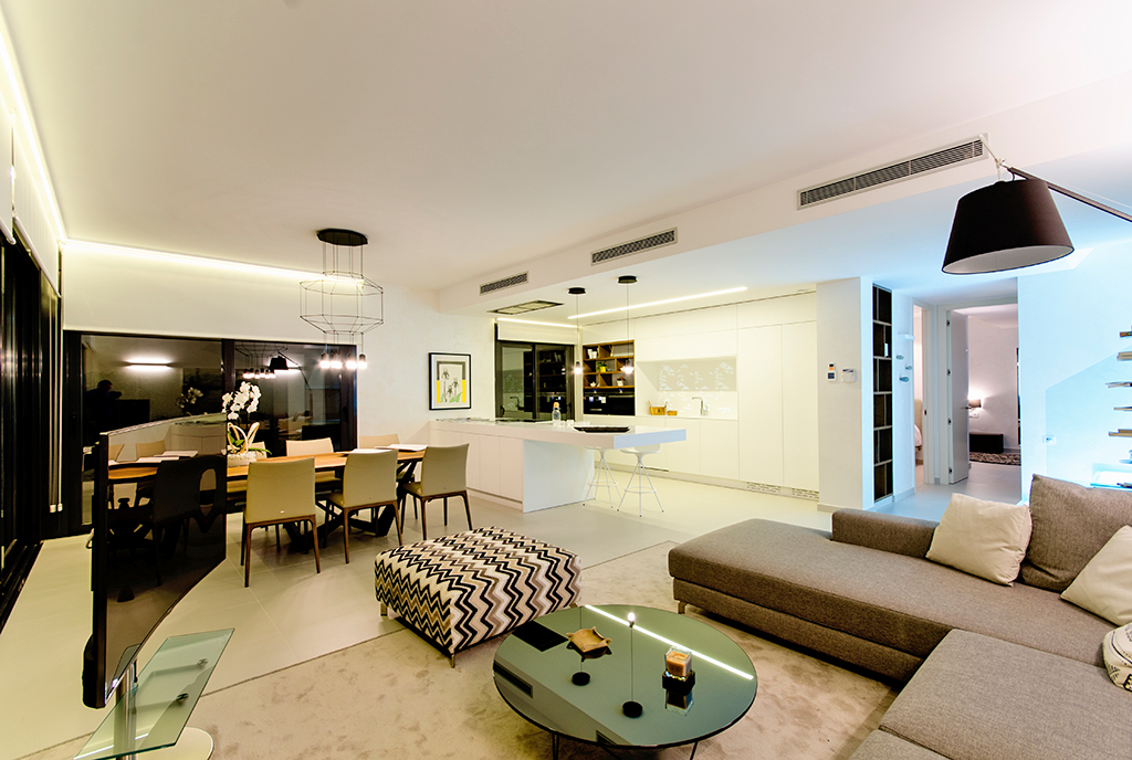 fragment ekskluzywnego wnętrza w luksusowej willi do sprzedaży Hiszpania (Campoamo)