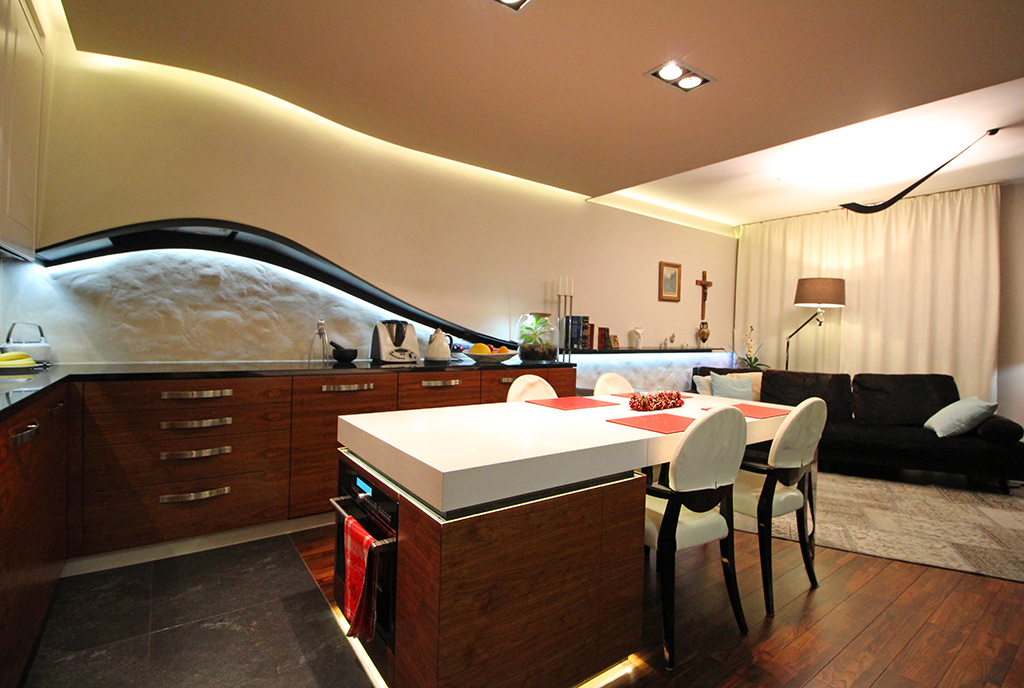 funkcjonalny aneks kuchenny w luksusowym apartamencie na sprzedaż Kraków