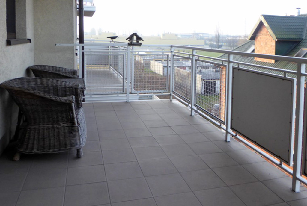 widokowy taras przy ekskluzywnym apartamencie na wynajem Piotrków Trybunalski