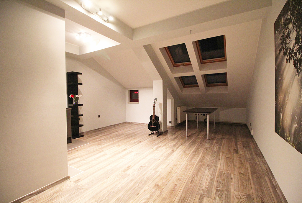 eleganckie poddasze w luksusowym apartamencie na sprzedaż Kraków