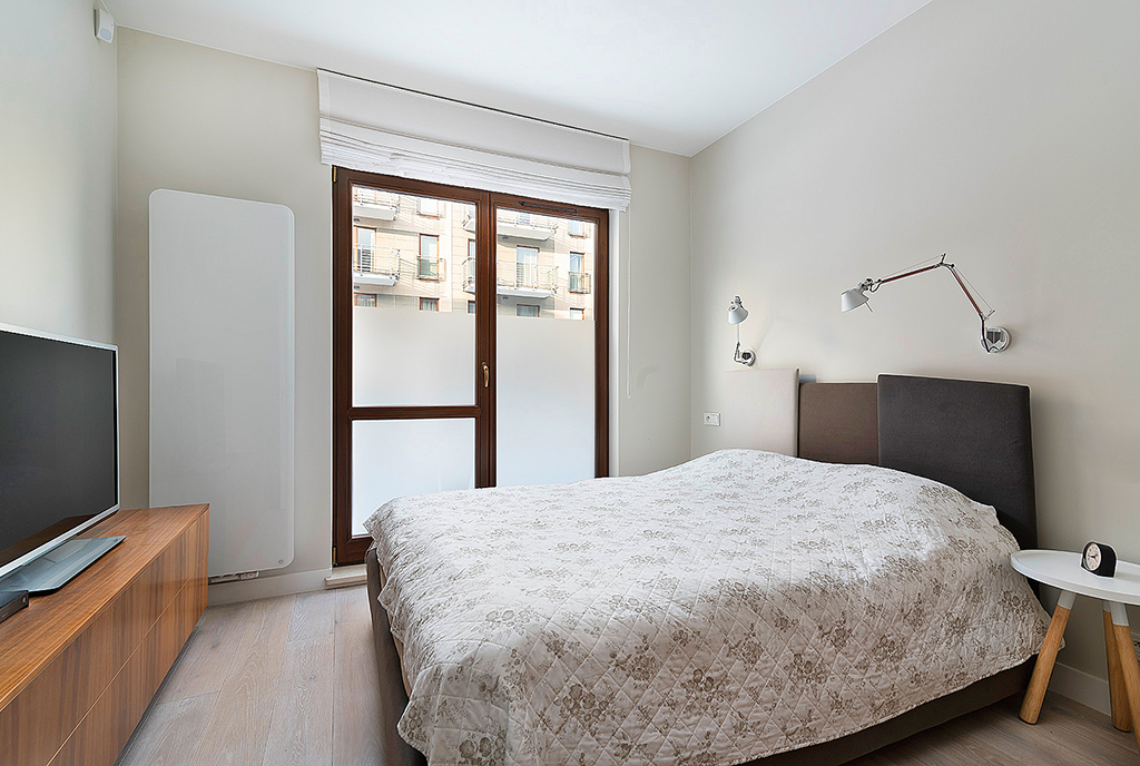 zaciszna sypialnia w luksusowym apartamencie na sprzedaż Sopot